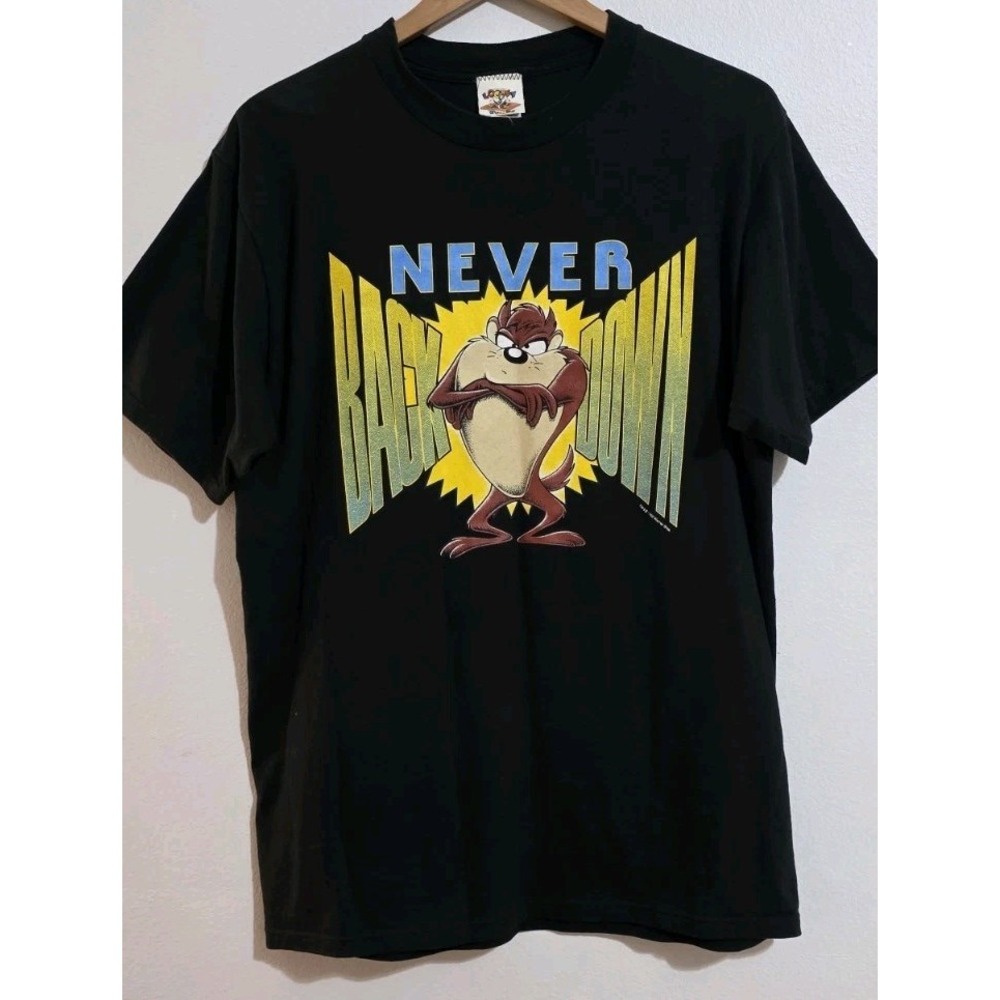 Vintage Taz 'Never Back Down' TShirt Black USA Made 1995 Sz L Looney Tunes